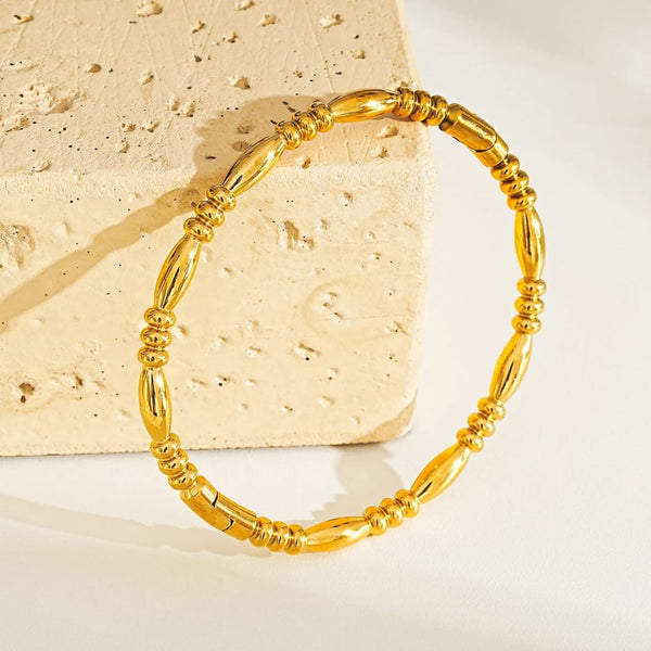 Stainless steel bangles one piece