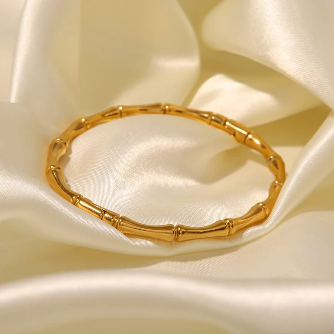 Stainless steel bangles one piece