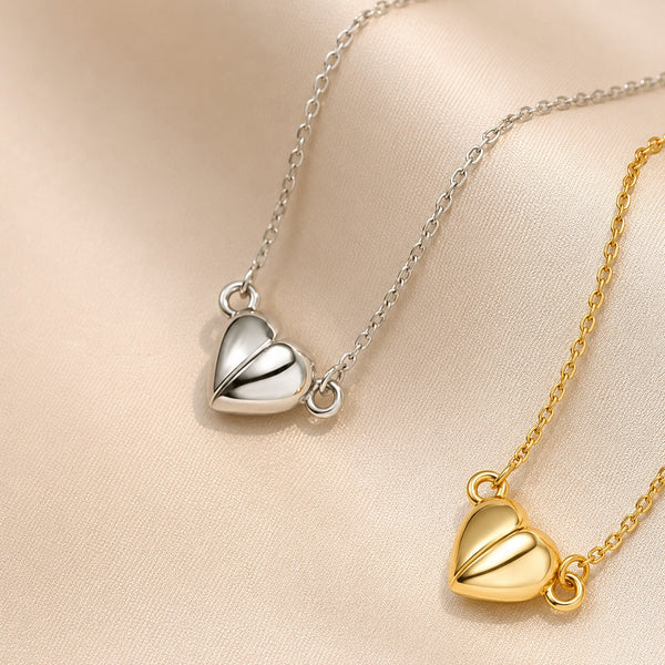 Fancy China magnet heart     Neclace
